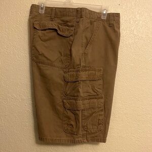 Wrangler Cargo Shorts Men's Brown 100% Cotton Pre-Owned - Size 38